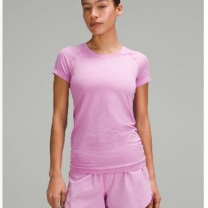 NWT lululemon swiftly tech short sleeve shirt 2.0 in dahlia mauve